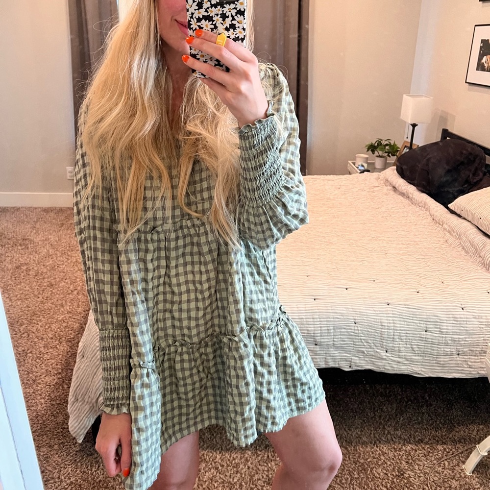 Stripped dress worn once